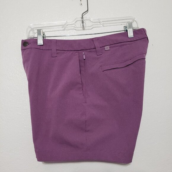 Lululemon Commission Short - Picture 6 of 13